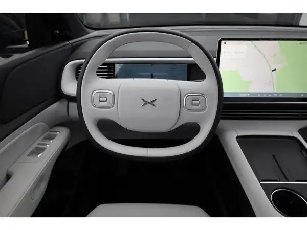 XPENG G6 Performance AWD (15/27)