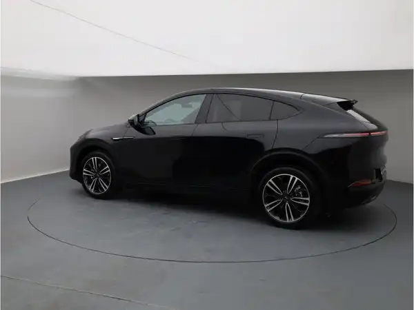 XPENG G6 Performance AWD (4/27)