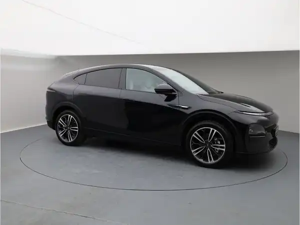 XPENG G6 Performance AWD (8/27)