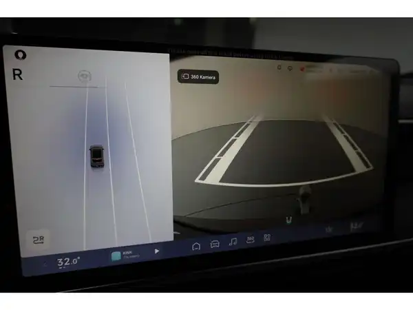 XPENG G6 Long Range RWD (18/28)