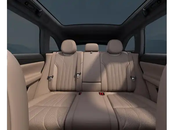 XPENG G9 Performance AWD 2025 (2/3)