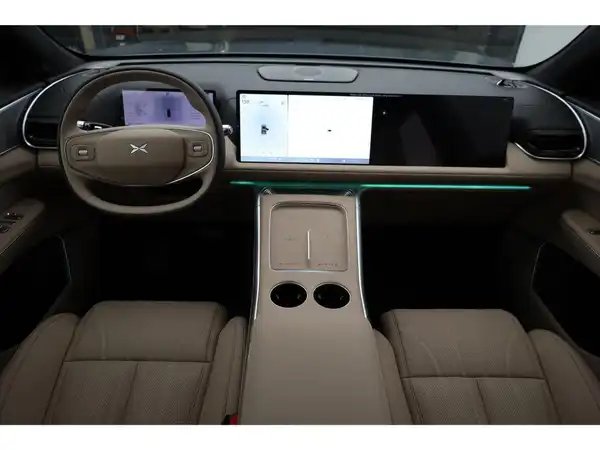 XPENG G9 Performance AWD 2025 (14/29)