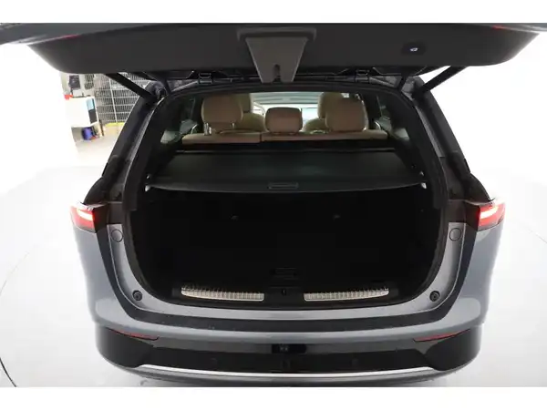 XPENG G9 Performance AWD 2025 (28/29)