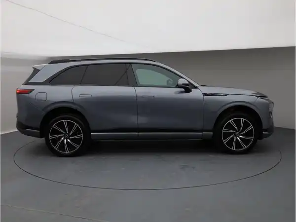 XPENG G9 Performance AWD 2025 (7/29)