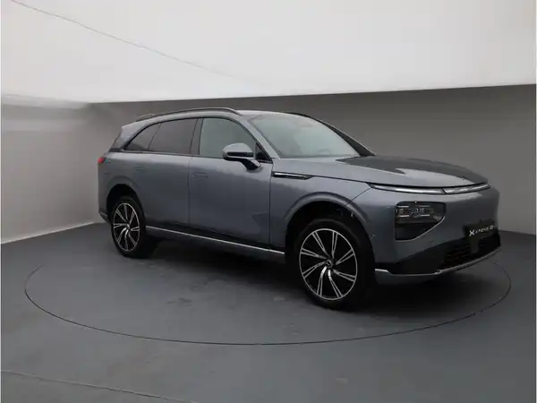 XPENG G9 Performance AWD 2025 (8/29)