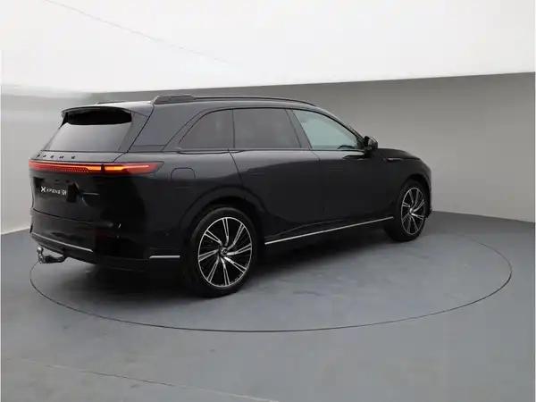 XPENG G9 AWD Performance (6/30)