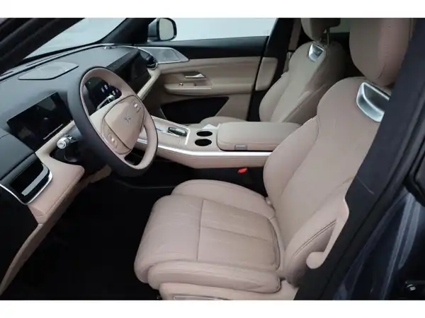 XPENG G9 Performance AWD 2025 (13/20)