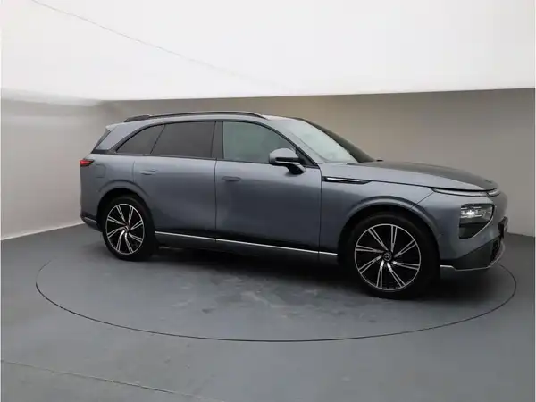 XPENG G9 Performance AWD 2025 (7/20)