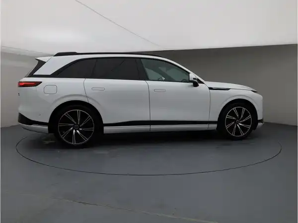 XPENG G9 Performance (6/28)