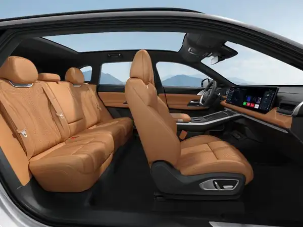XPENG G9 AWD Performance (3/3)