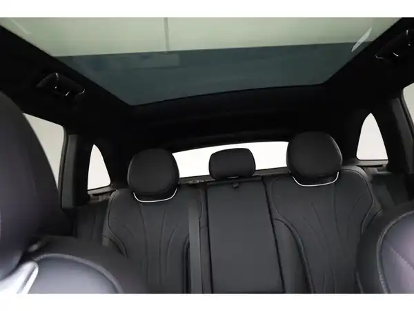 XPENG G9 RWD Standard Range (27/29)