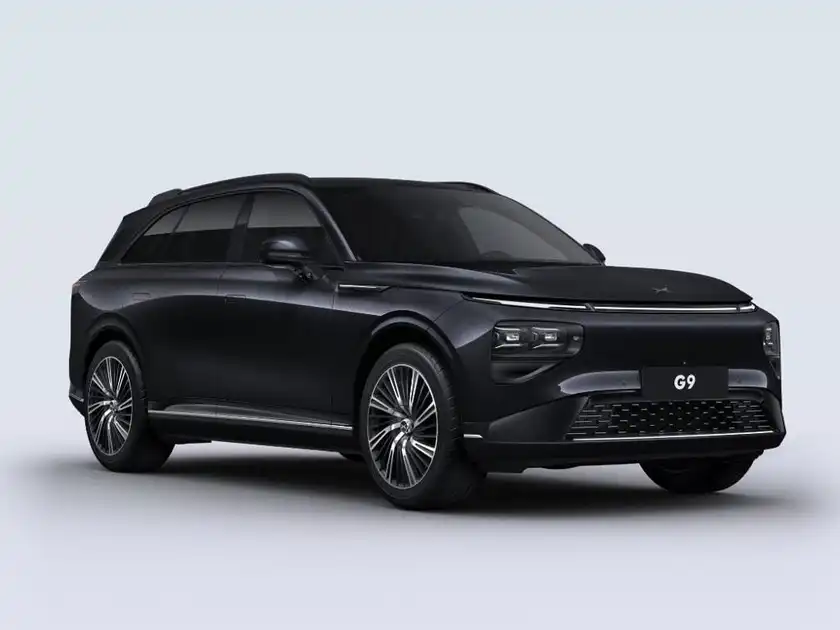 XPENG G9 AWD Performance (1/2)