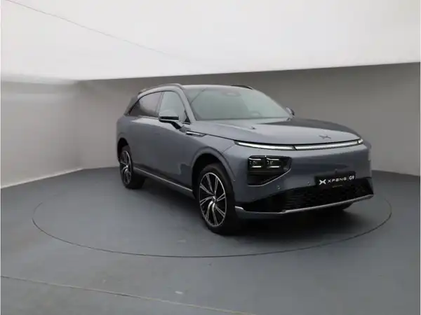XPENG G9 Performance AWD (8/28)