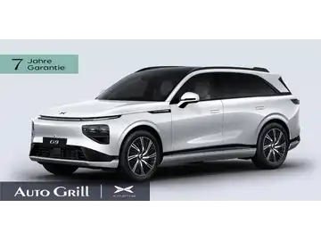 XPENG G9 AWD Performance 2025 (1/4)
