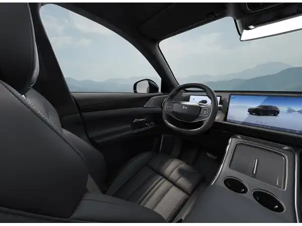 XPENG G9 AWD Performance 2025 (4/4)