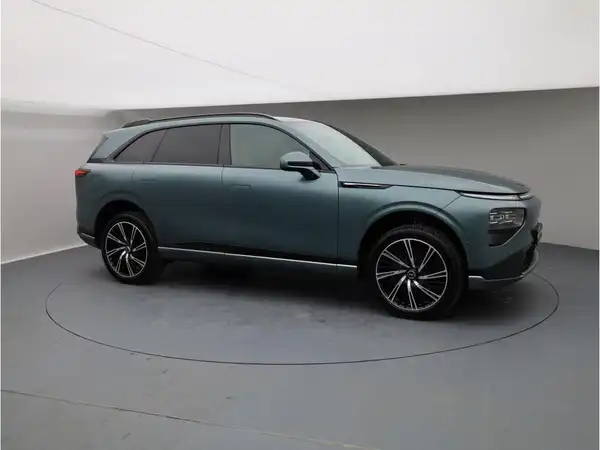 XPENG G9 AWD Performance (7/26)