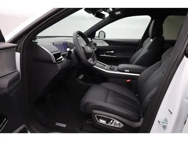 XPENG G9 Performance AWD 2025 (11/31)