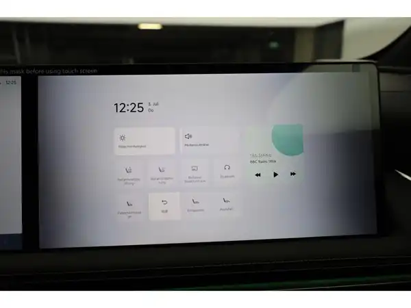 XPENG G9 Performance (24/27)