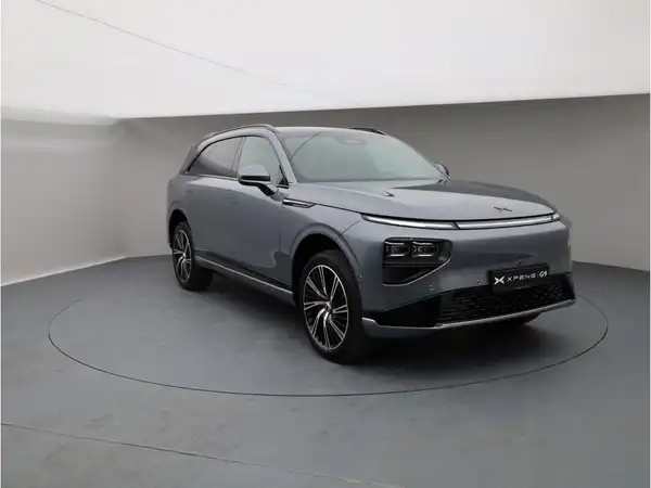 XPENG G9 Performance (8/27)