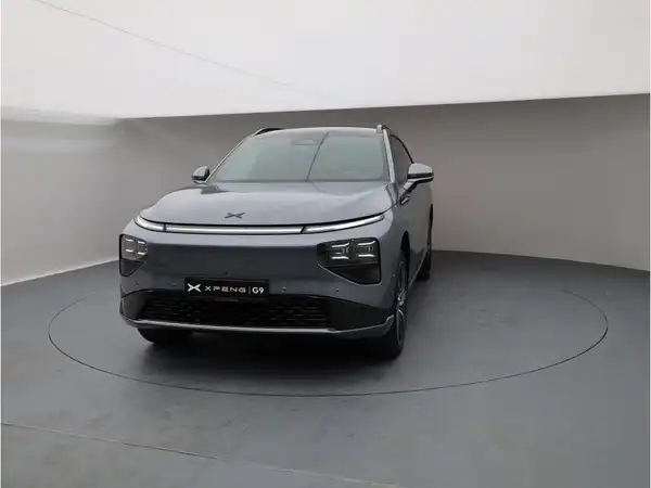 XPENG G9 Performance (9/27)
