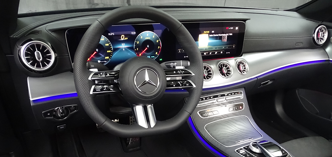 Mercedes Cabrio E300 Interieur