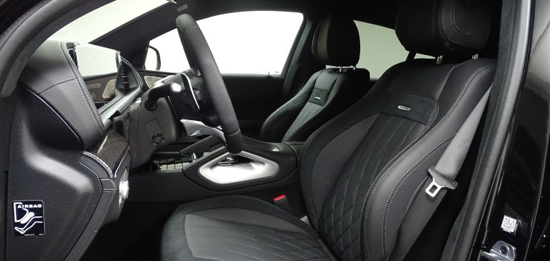 Mercedes-AMG GLE 63 S 4MATIC schwarzes Lederinterieur mit Rautensteppung in Sitzen