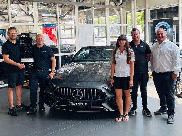 Mercedes-Benz Service mit Stern Hohenlinden